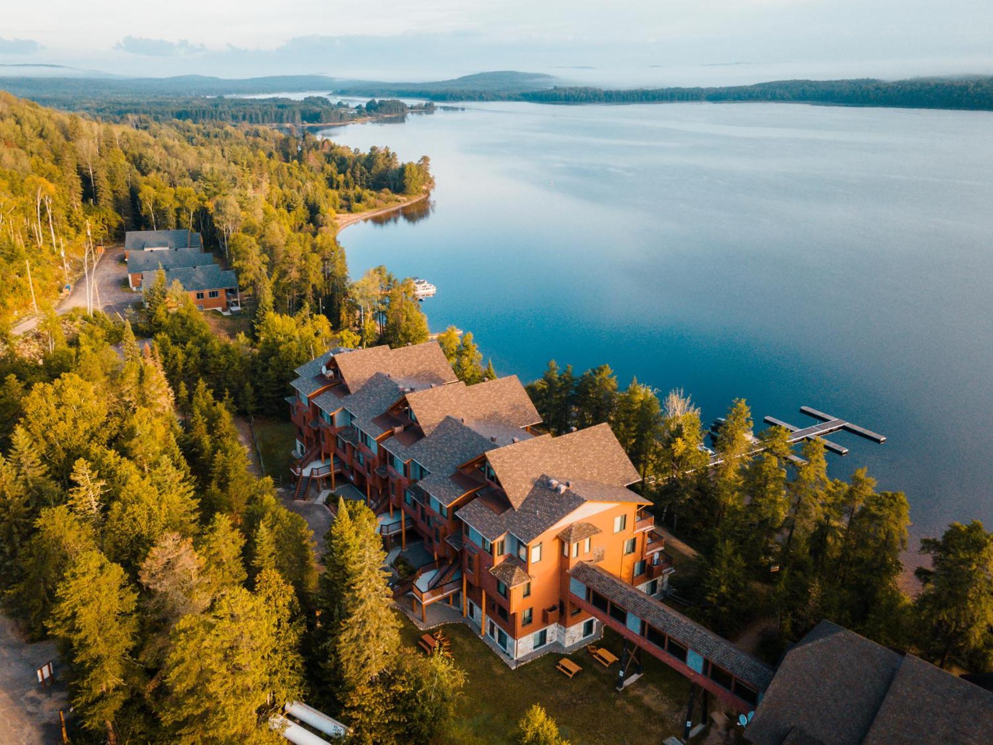 Auberge Du Lac Taureau Saint-Michel Екстериор снимка