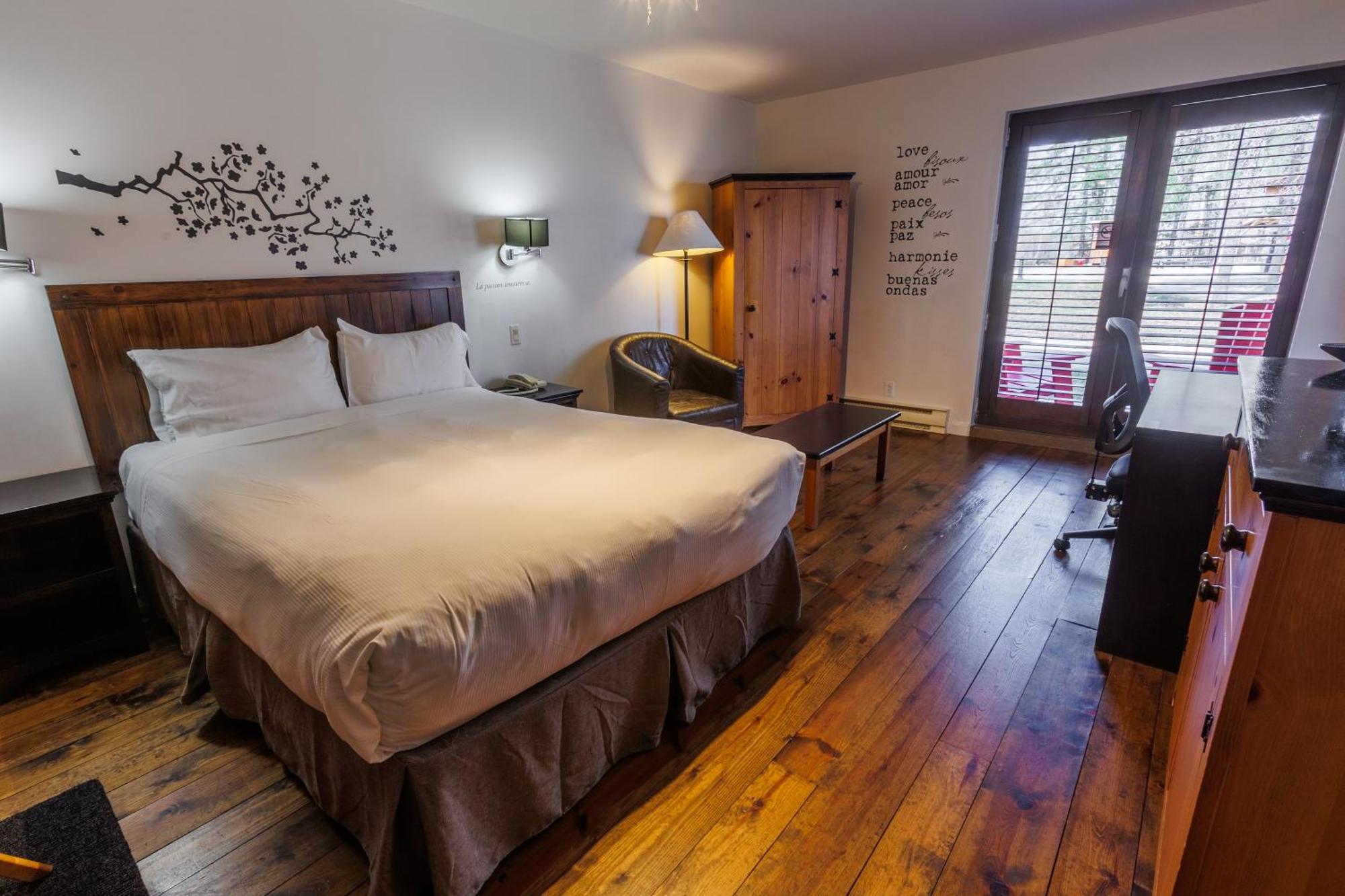 Auberge Du Lac Taureau Saint-Michel Екстериор снимка