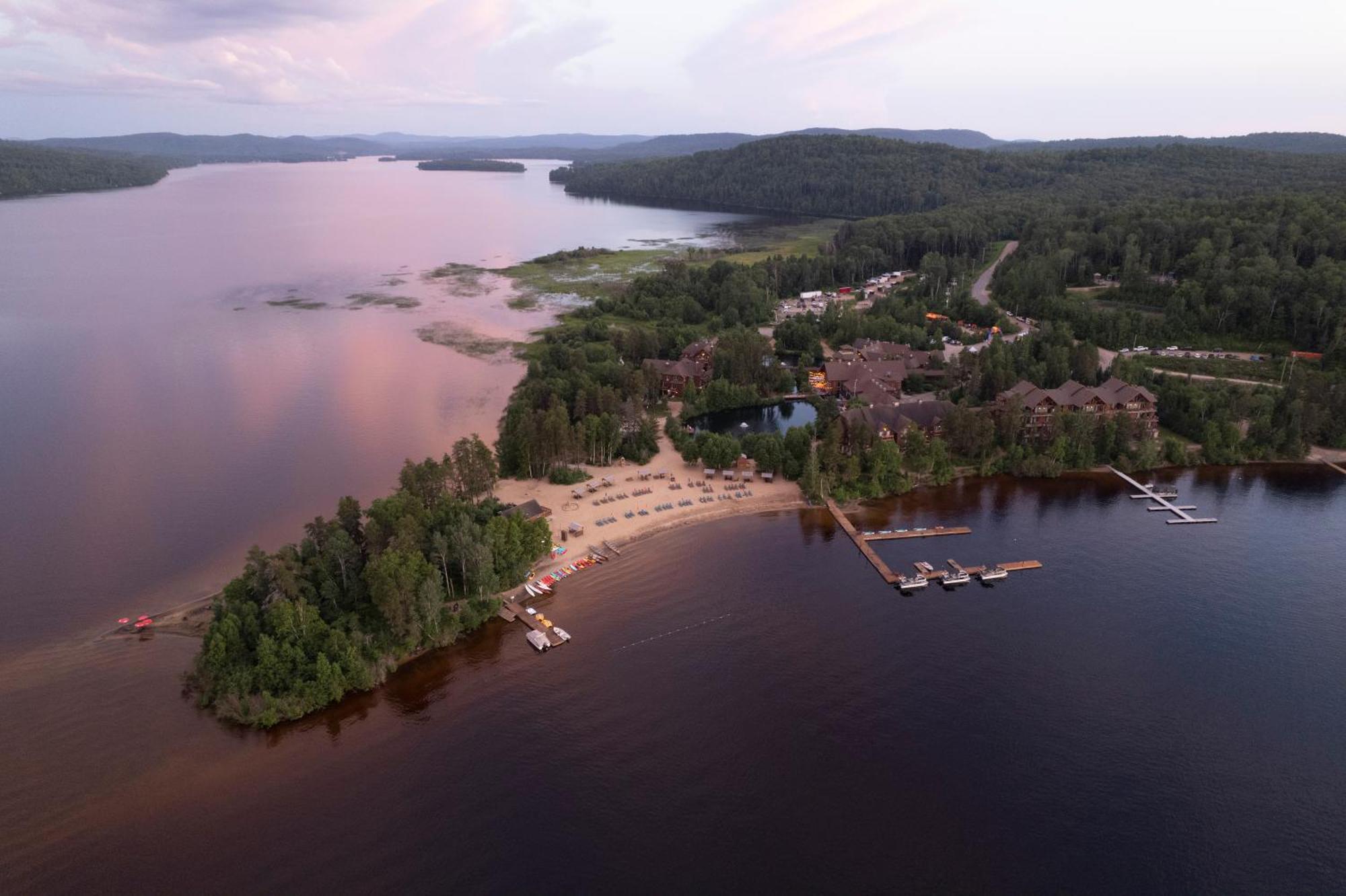 Auberge Du Lac Taureau Saint-Michel Екстериор снимка